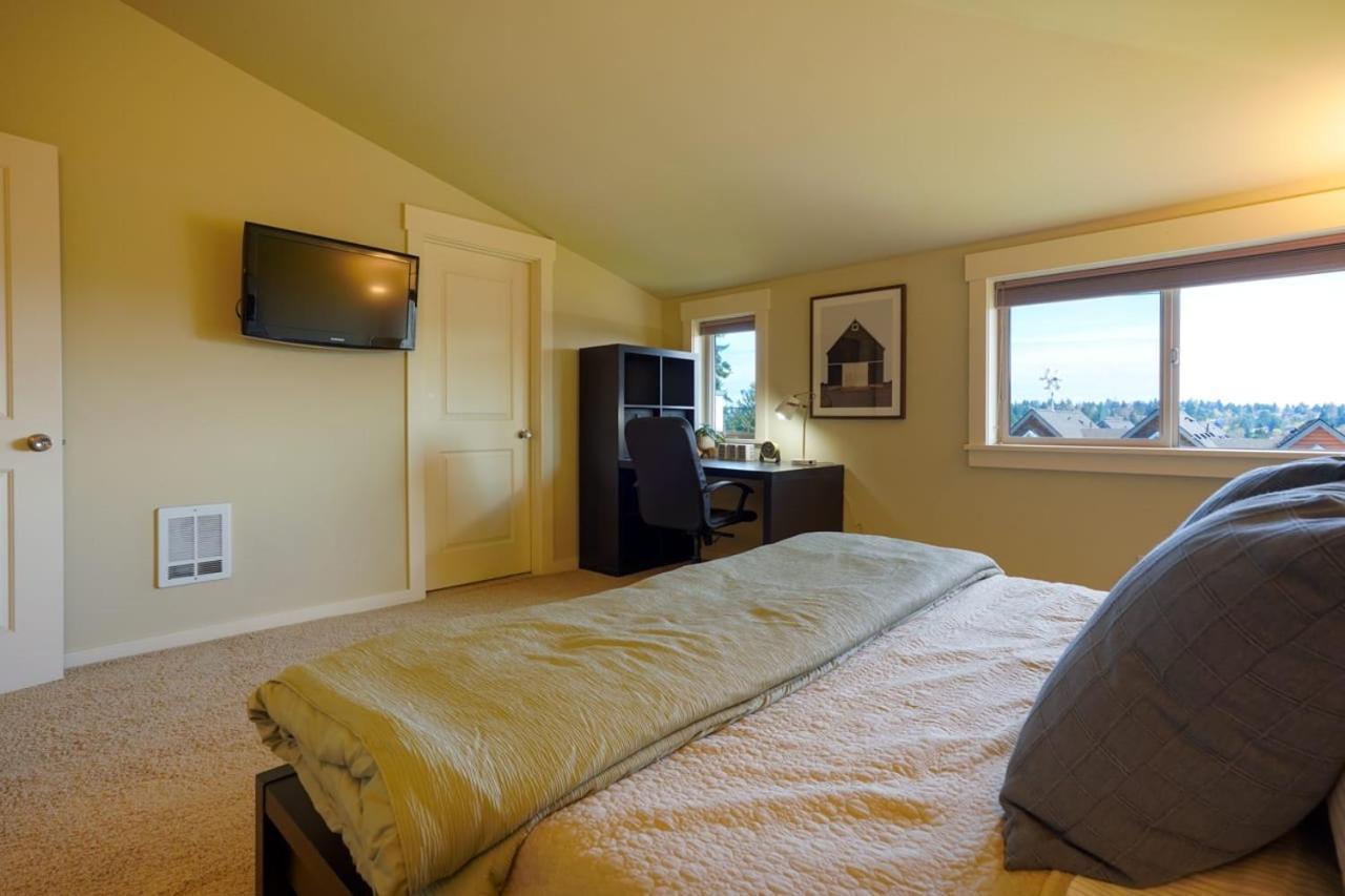 Stylish North Seattle Townhouse- Dual Master Suites Exterior foto