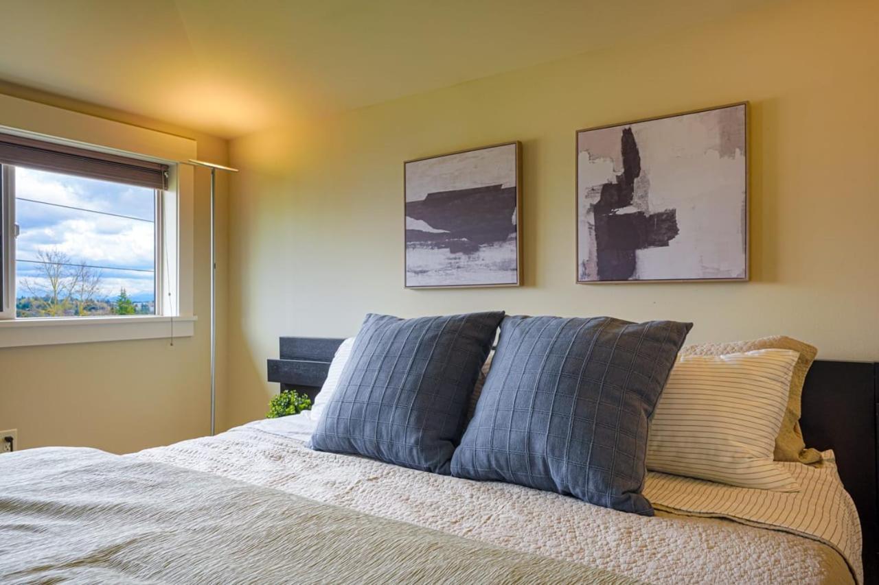 Stylish North Seattle Townhouse- Dual Master Suites Exterior foto