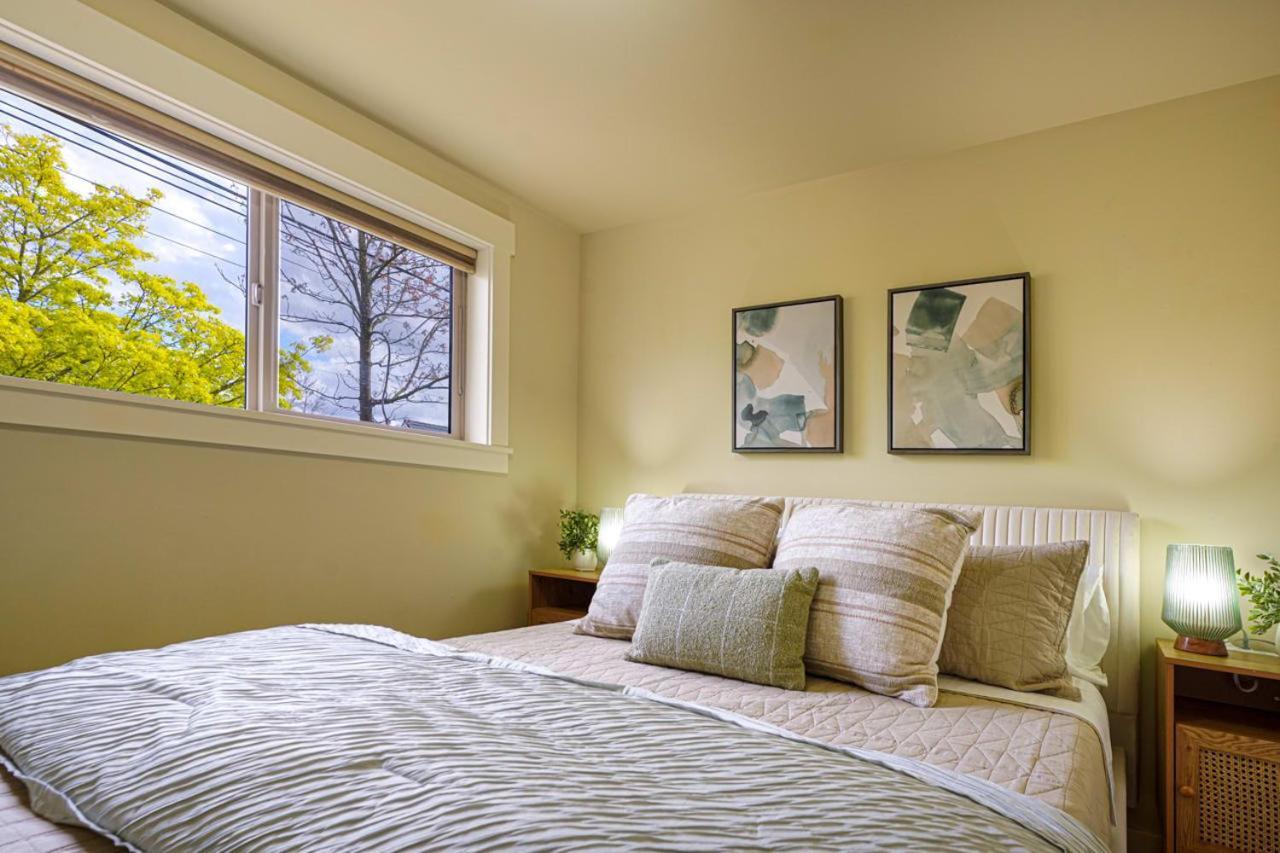 Stylish North Seattle Townhouse- Dual Master Suites Exterior foto